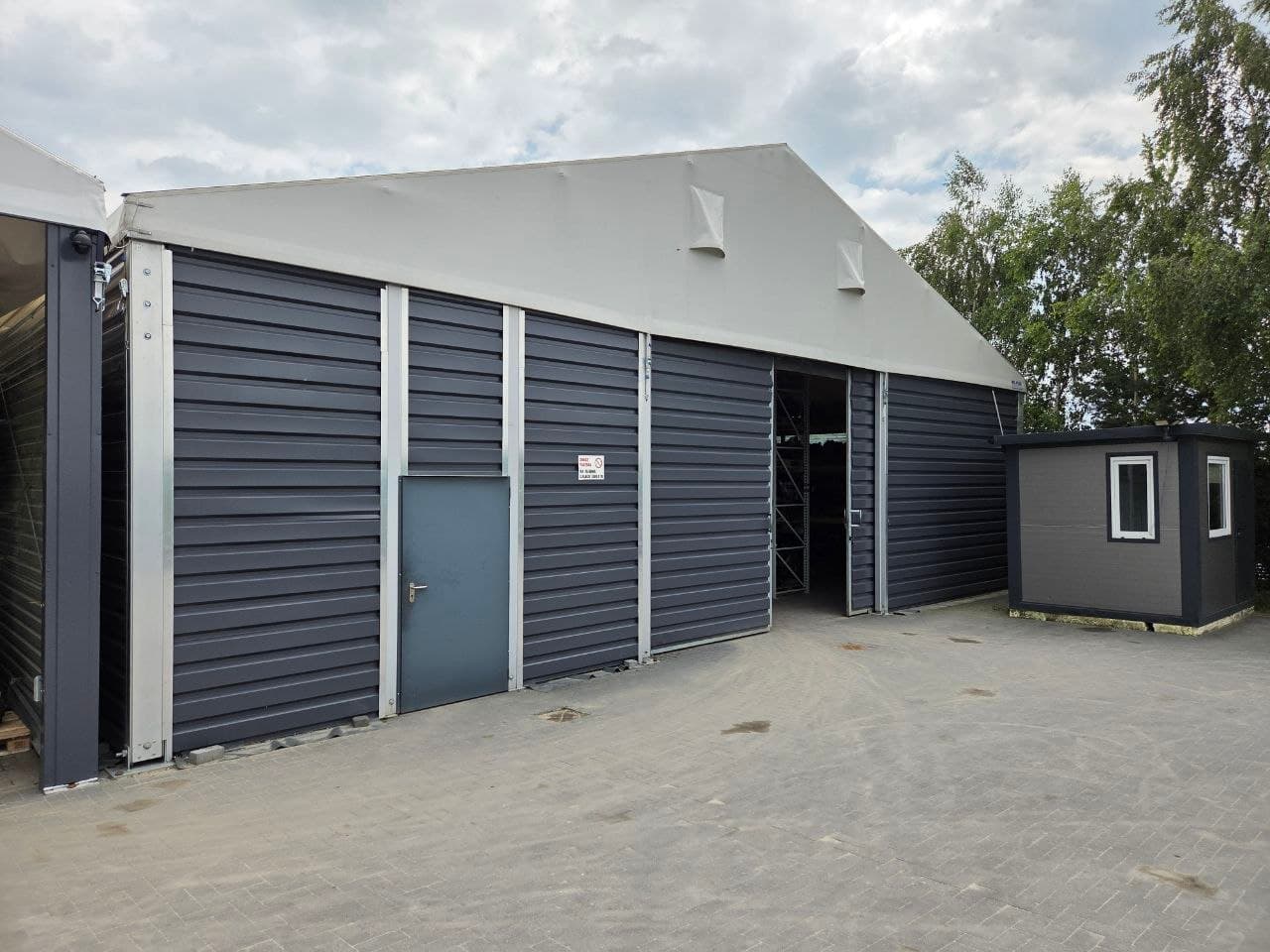 Siedziba Firmy Kistowski / Kistowski Office & Facility